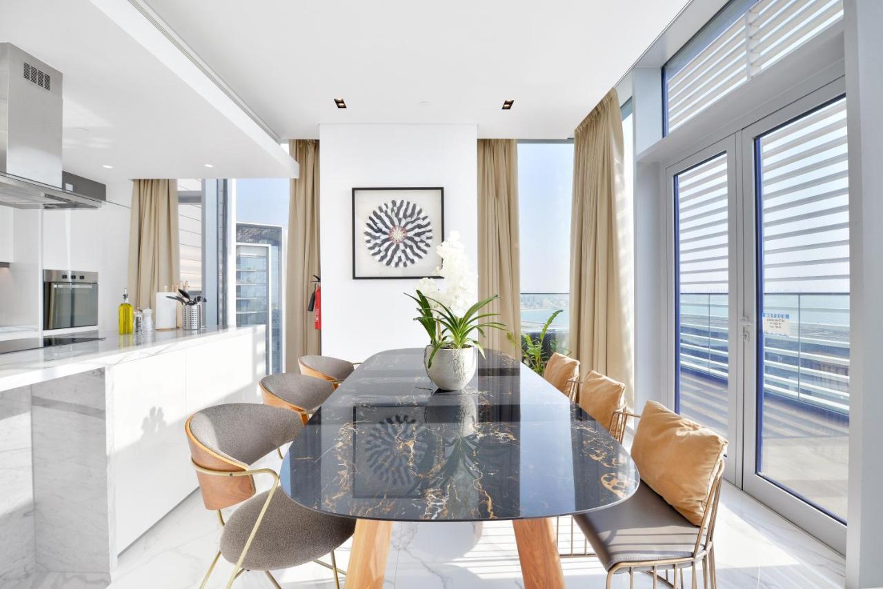 Luxe 3 Bedroom Oceanfront Apartment In The Heart Of Bluewaters Island Dubaj Zewnętrze zdjęcie