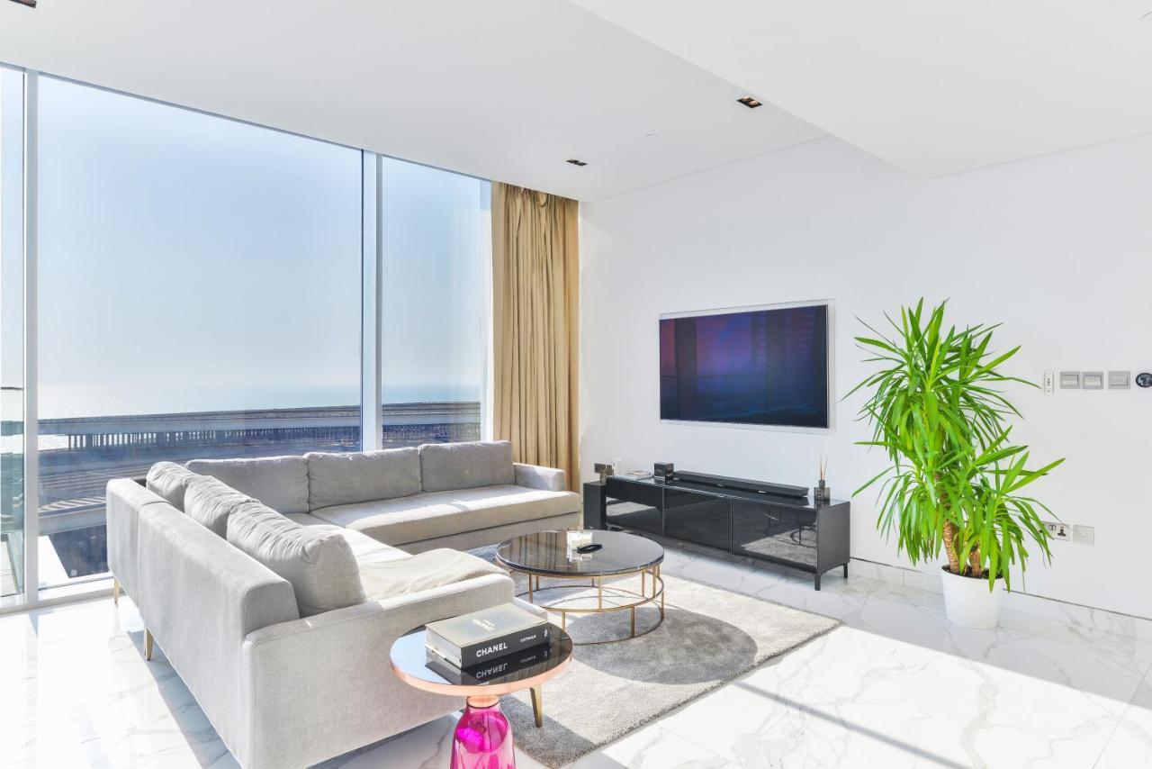 Luxe 3 Bedroom Oceanfront Apartment In The Heart Of Bluewaters Island Dubaj Zewnętrze zdjęcie
