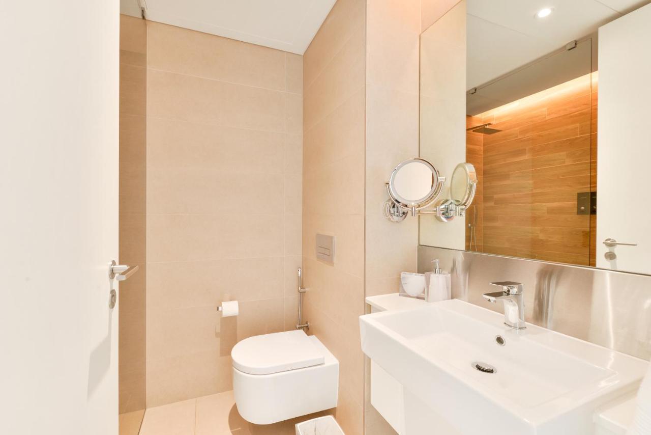 Luxe 3 Bedroom Oceanfront Apartment In The Heart Of Bluewaters Island Dubaj Zewnętrze zdjęcie