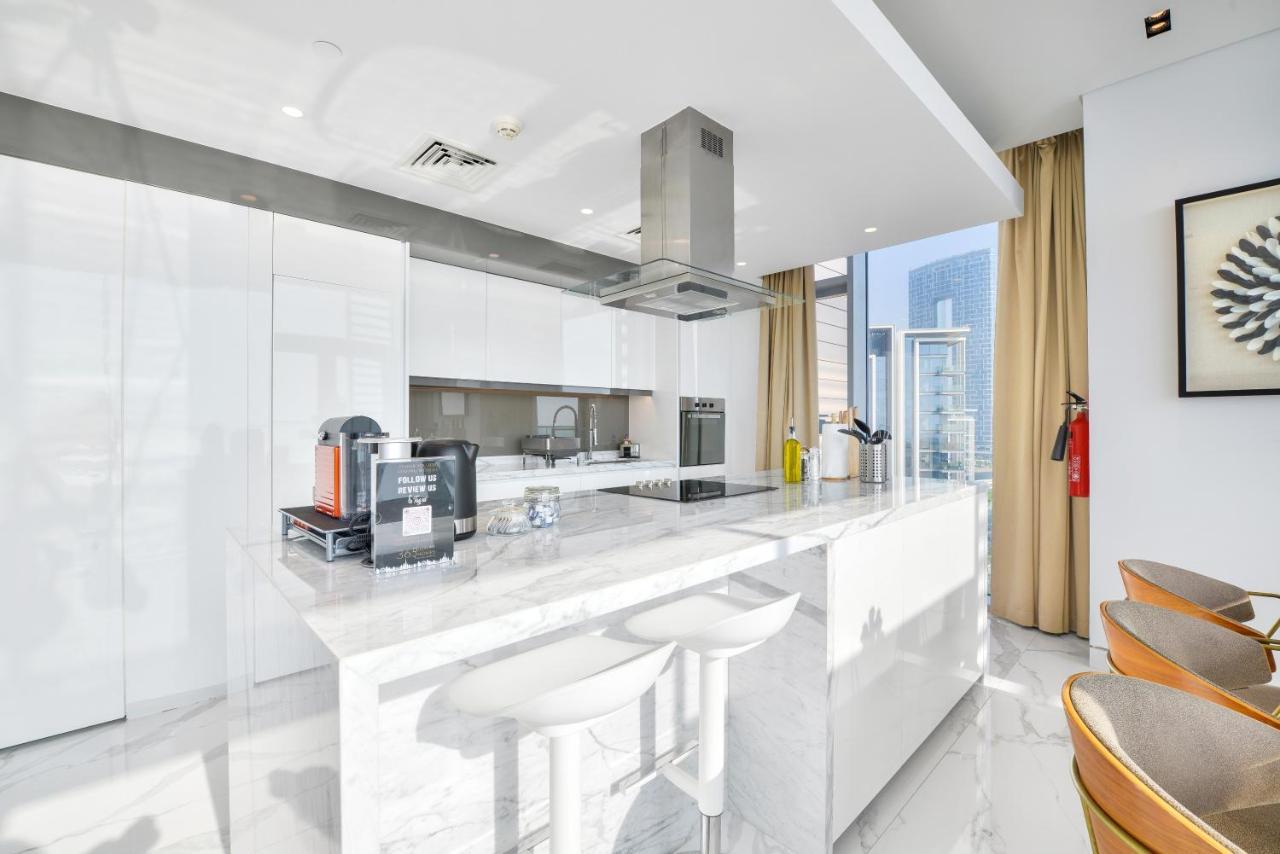 Luxe 3 Bedroom Oceanfront Apartment In The Heart Of Bluewaters Island Dubaj Zewnętrze zdjęcie